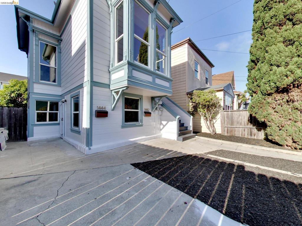 1442  1444 16th St
