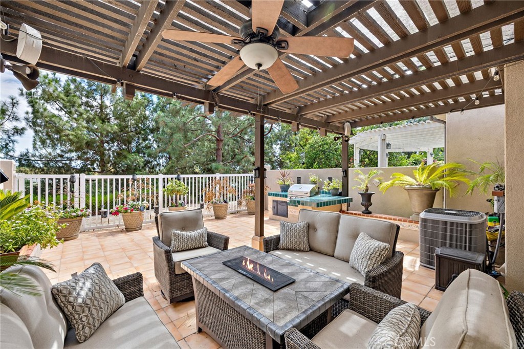 Cantora (CAN) - Residential Lease