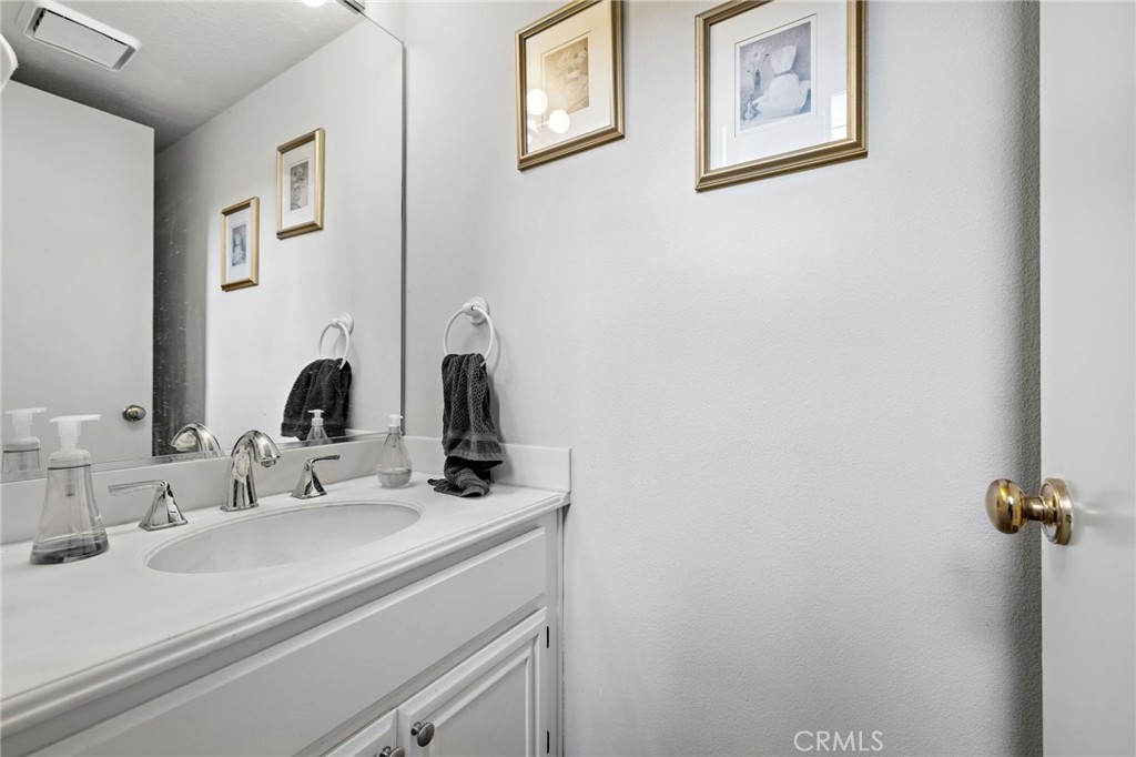 Cantora (CAN) - Residential Lease