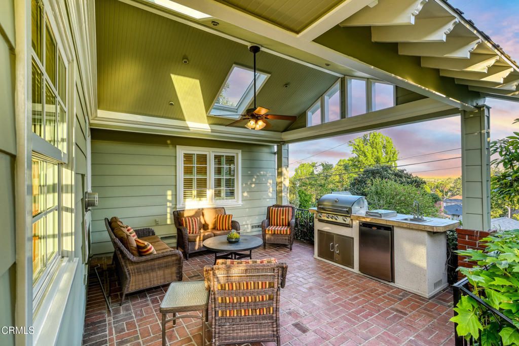 listing image 130729125461170153569