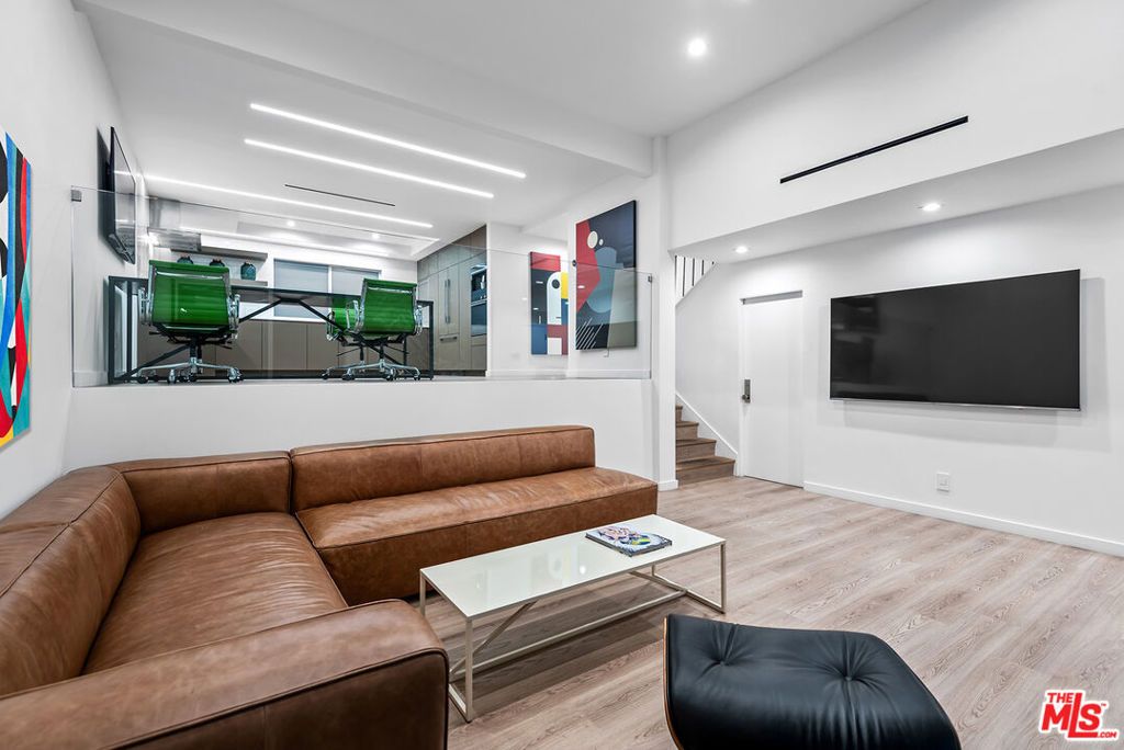 Photo of 4801 La Villa Marina #C, Marina Del Rey, CA 90292 (MLS # 25538419)