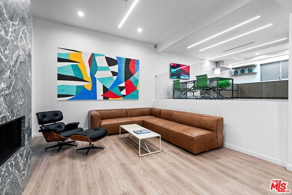 Photo of 4801 La Villa Marina #C, Marina Del Rey, CA 90292 (MLS # 25538419)