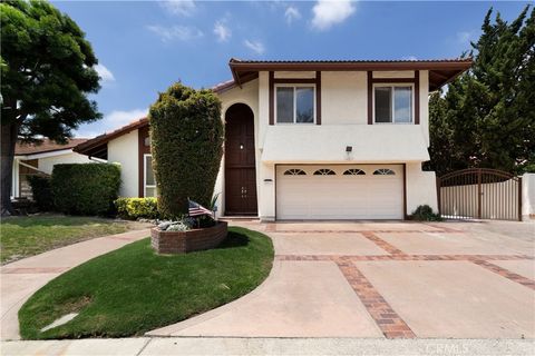 26611 Loma Verde Mission Viejo CA 92691