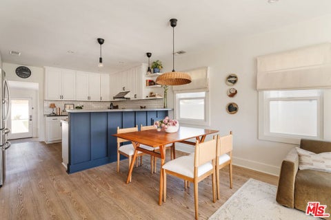 Photo of 808 Crenshaw Boulevard, Torrance, CA 90501 (MLS # 26872061)