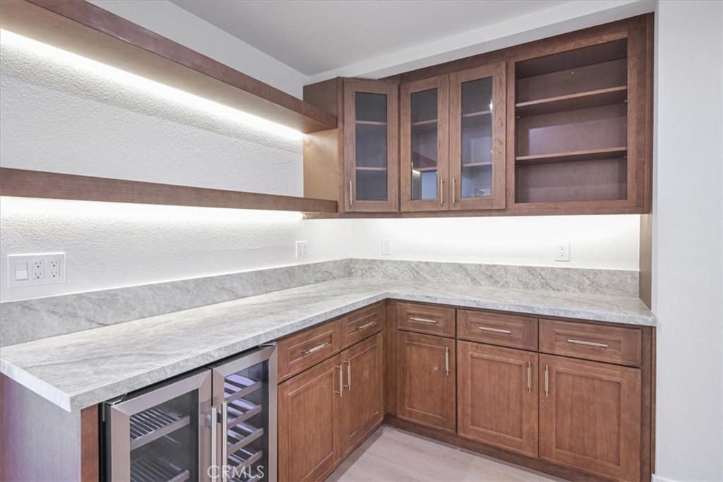 229 Springview