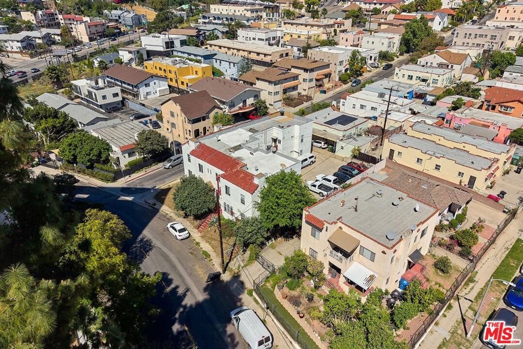 837 White Knoll Drive