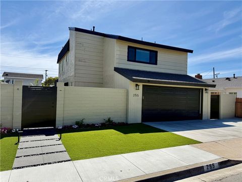 Photo of 255 Palmer Street, Costa Mesa, CA 92627 (MLS # NP26085584)