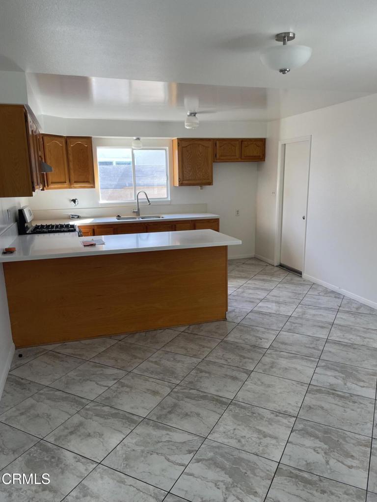 Oxnard: Other - 0033 - Residential Lease