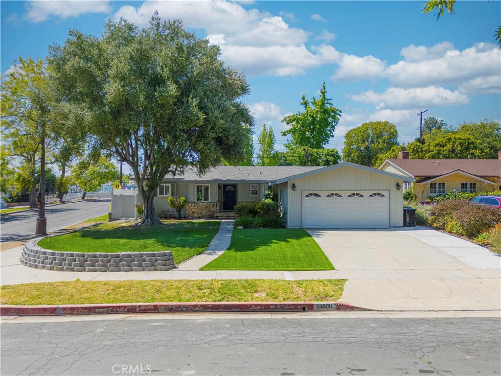 23800 Tiara Street