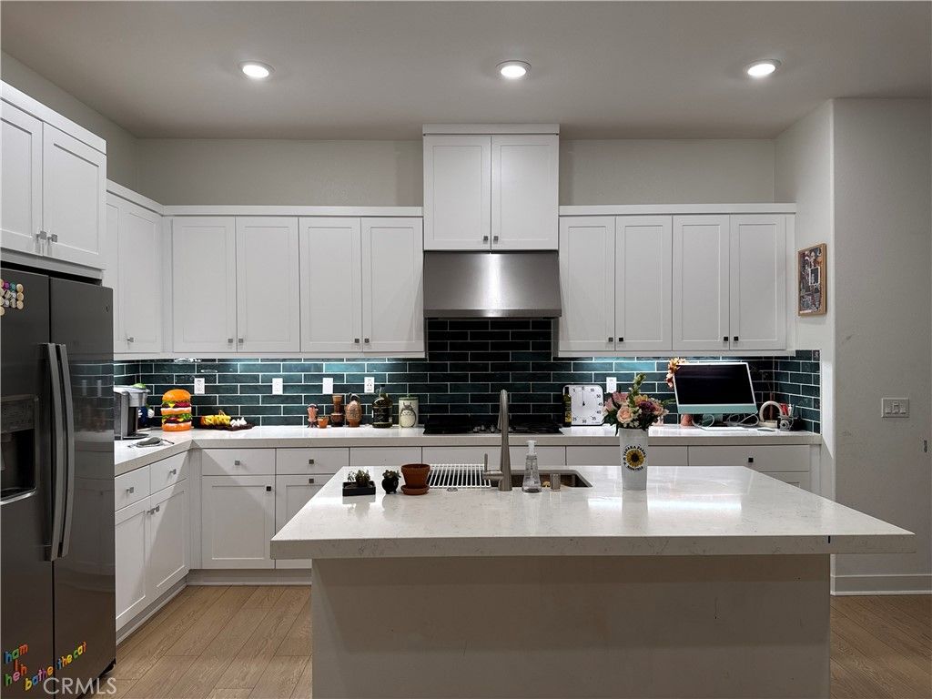 Photo of 105 Sash, Irvine, CA 92618 (MLS # PW25219029)