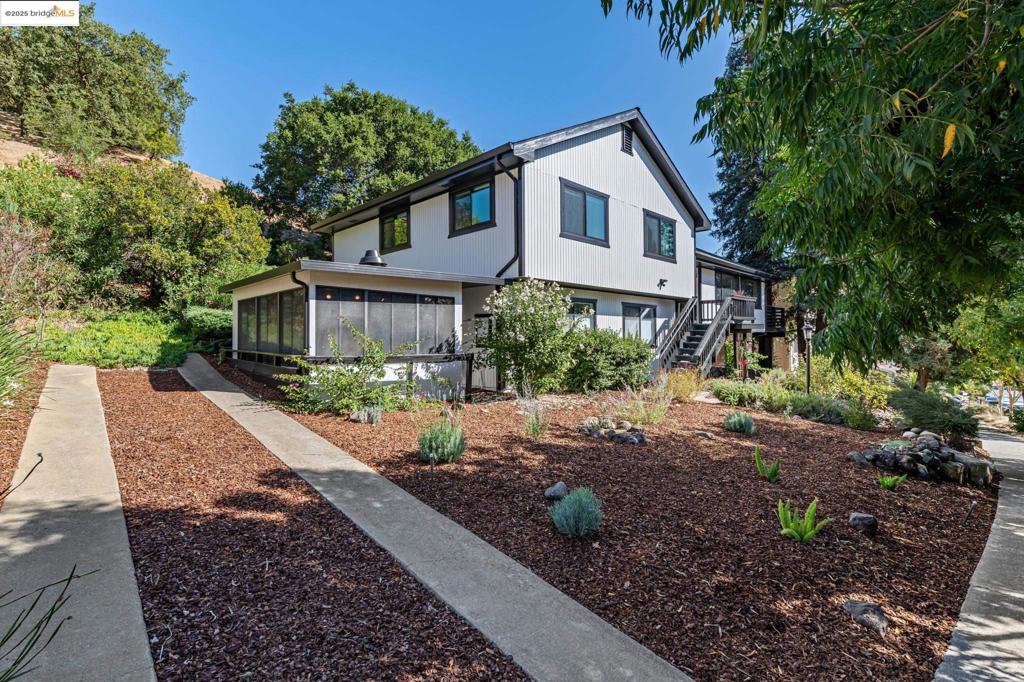 ALHAMBRA  VALLEY - Residential