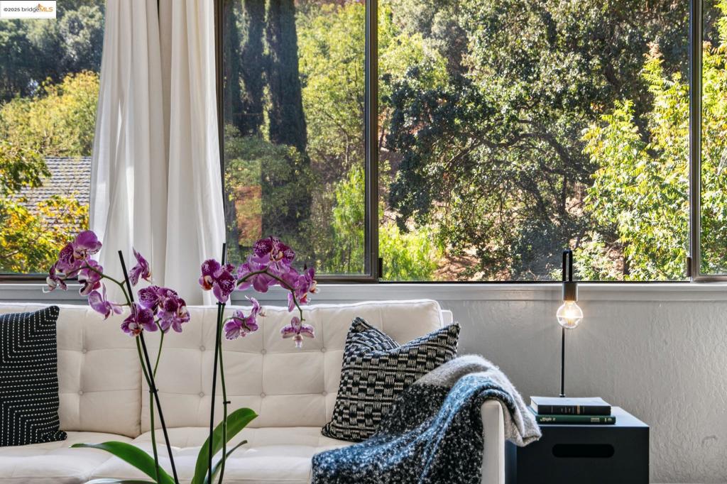 ALHAMBRA  VALLEY - Residential