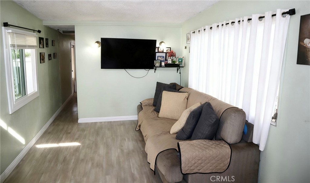 1512 E 5th Street 70