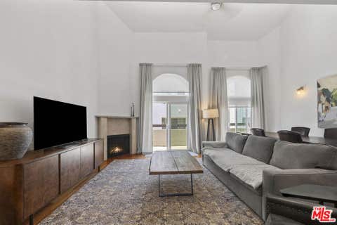 Photo of 1431 Camden Avenue #303, Los Angeles, CA 90025 (MLS # 26842439)