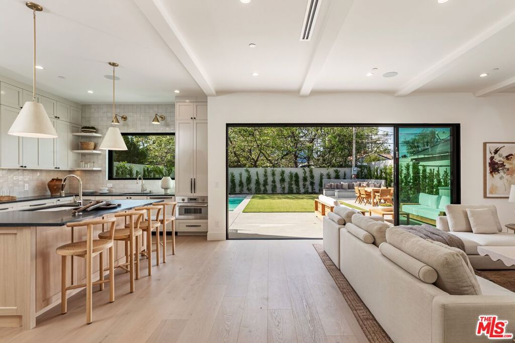 7419 Alverstone Avenue