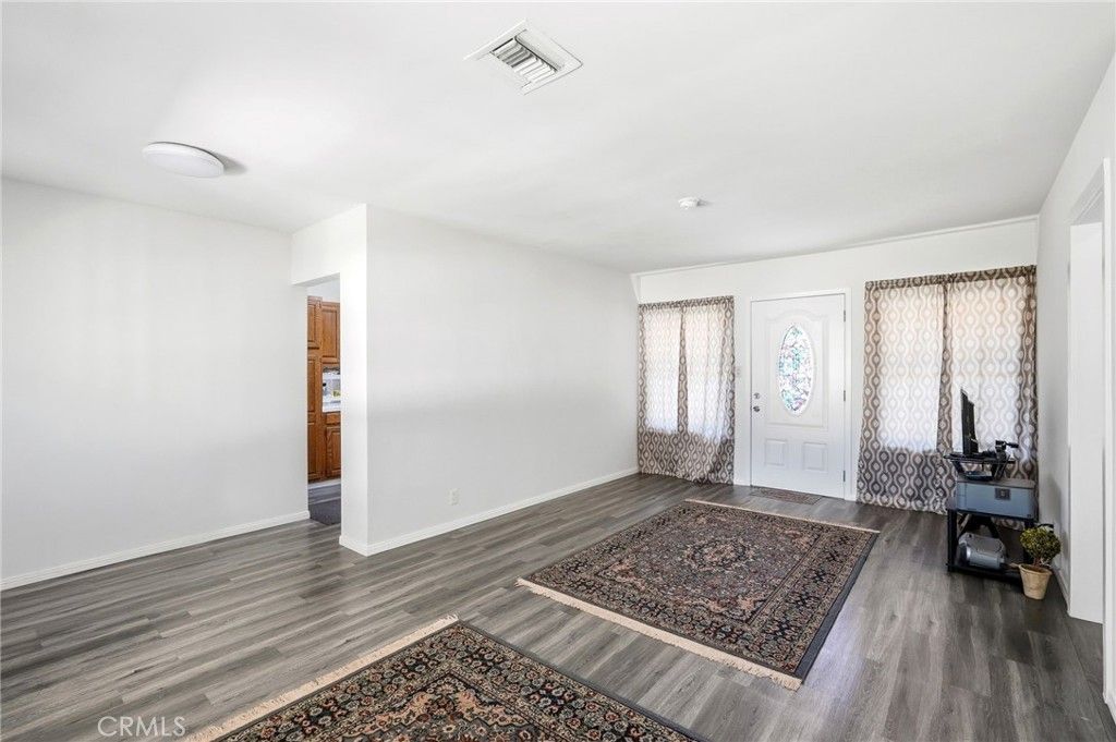 Photo of 18003 Saticoy Street, Reseda, CA 91335 (MLS # SR26057732)