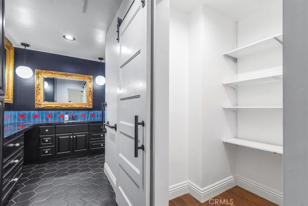 Sunset Terrace(660) - Residential