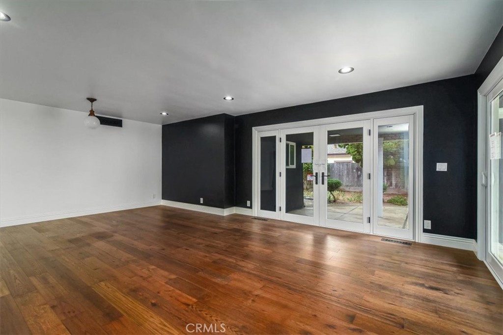 Sunset Terrace(660) - Residential