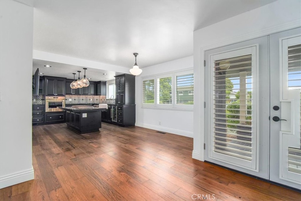 Sunset Terrace(660) - Residential