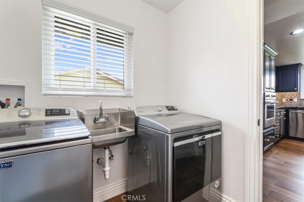 Sunset Terrace(660) - Residential