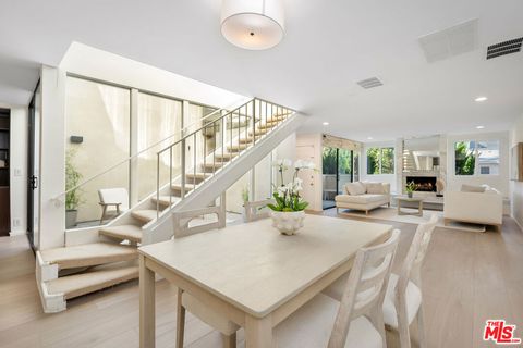 1932 Idaho Avenue Santa Monica CA 90403