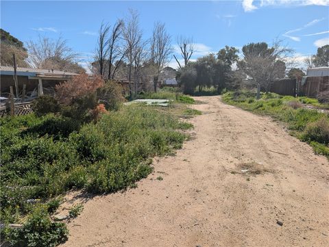 180 Camp Fire California City CA 93505