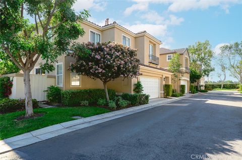 43 Del Carlo Irvine CA 92606
