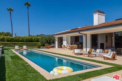 Photo of 6419 Merritt Drive, Malibu, CA 90265 (MLS # 26992743)