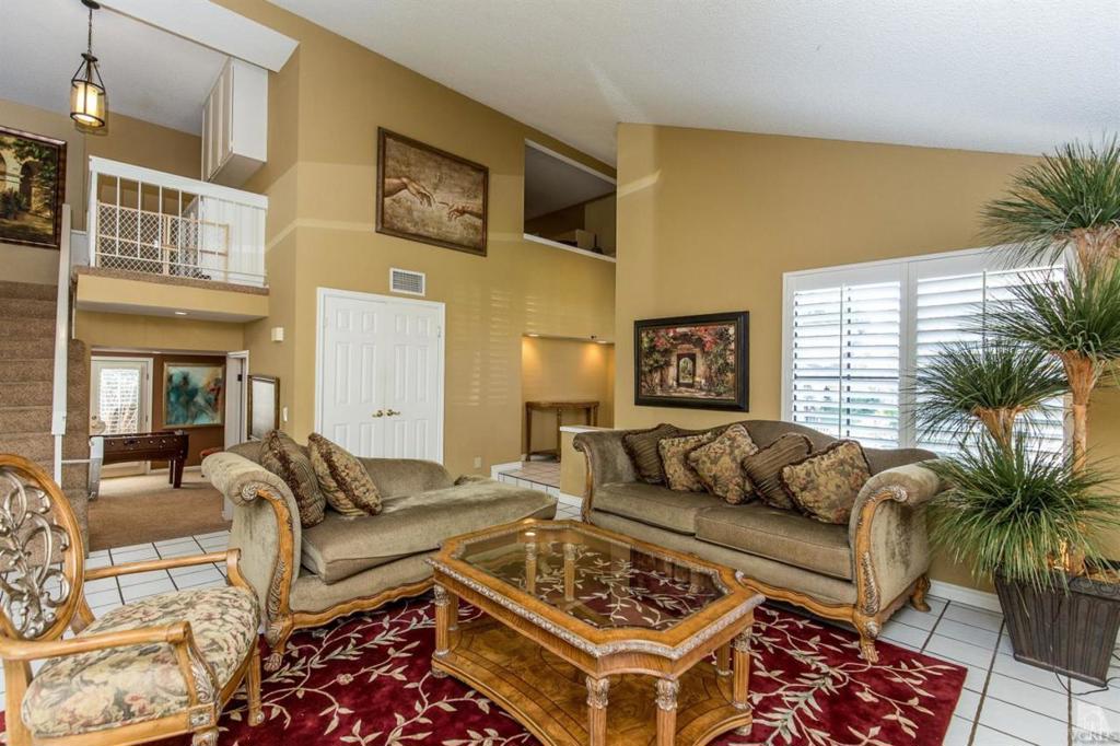 Buttercreek/MTN. Meadows-327 - 327 - Residential