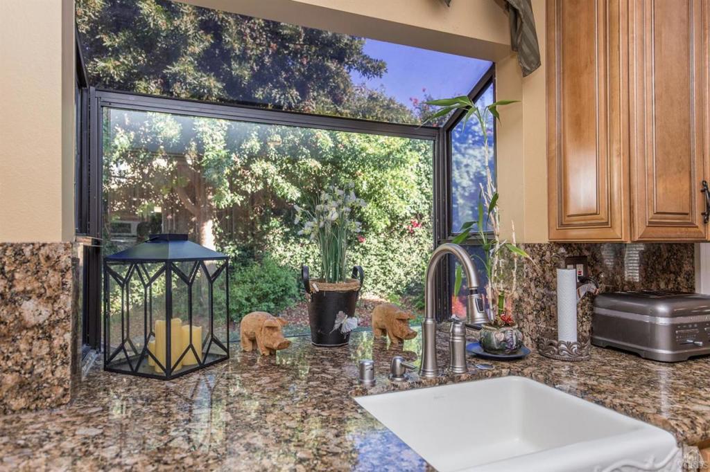 Buttercreek/MTN. Meadows-327 - 327 - Residential