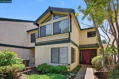 Photo of 210 Carob Ln LN, Alameda, CA 94502 (MLS # 41134759)
