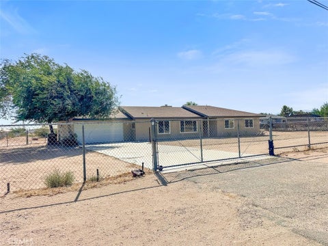 Photo of 10655 9th AVE, Hesperia, CA 92345 (MLS # OC26176170)