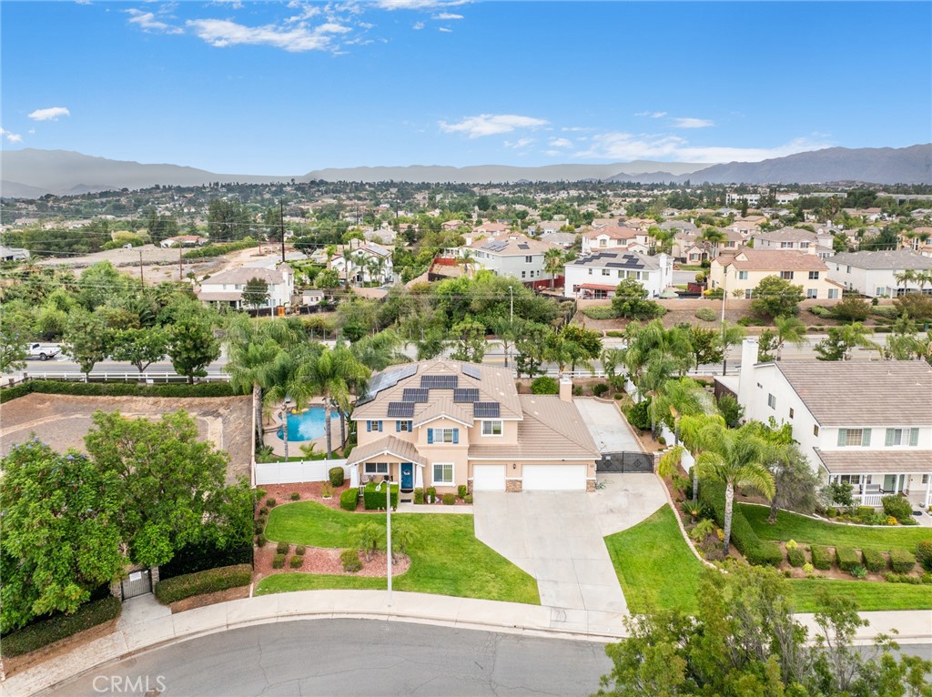 19106 Stagecoach Lane