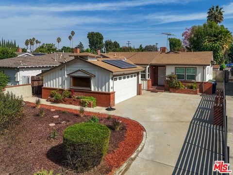 6938 Balboa Boulevard Lake Balboa CA 91406
