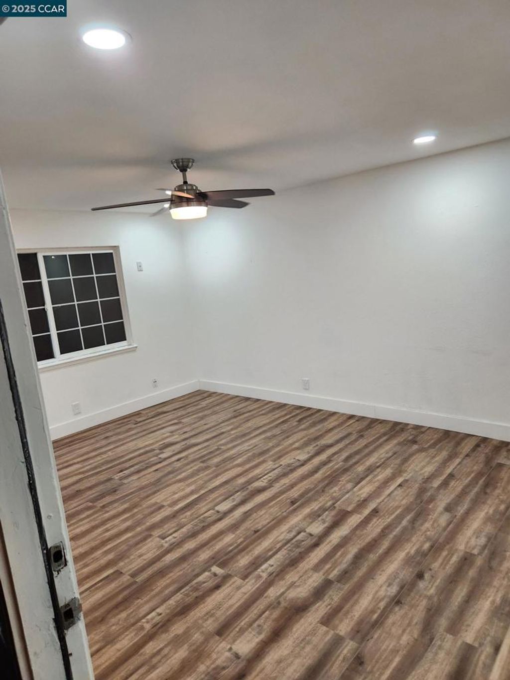 listing image 130722019148930008370