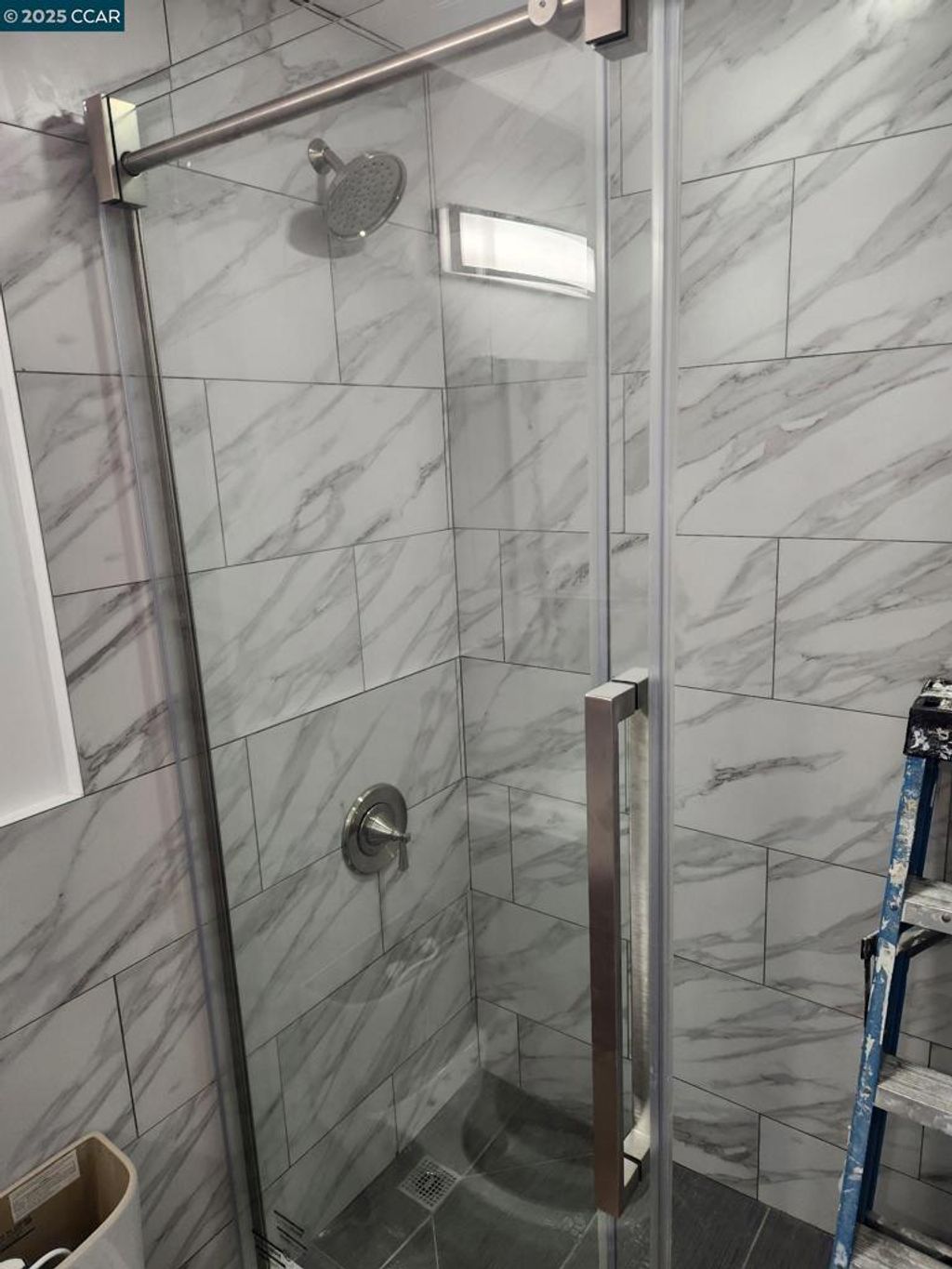 listing image 130729167903682467609