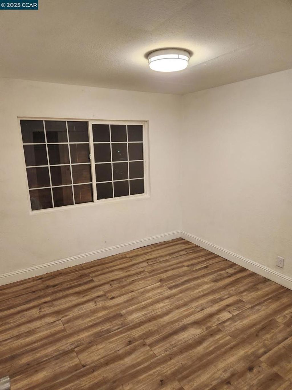 listing image 130728247548036285703