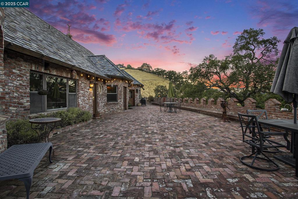 ALAMO - Residential