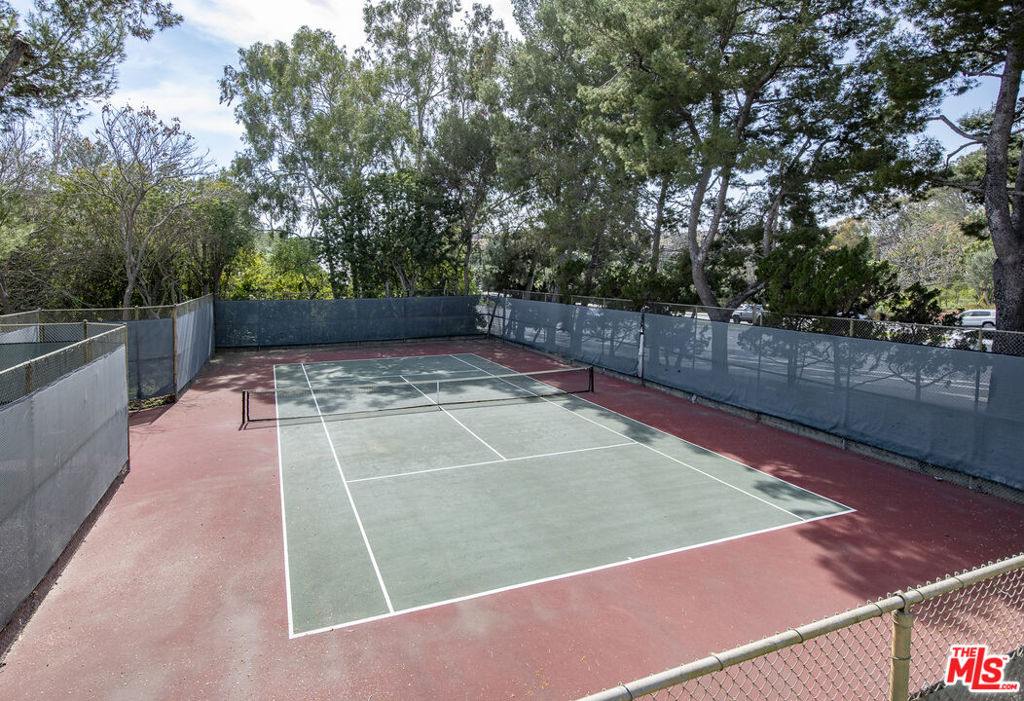 Big Canyon McLain - Residential