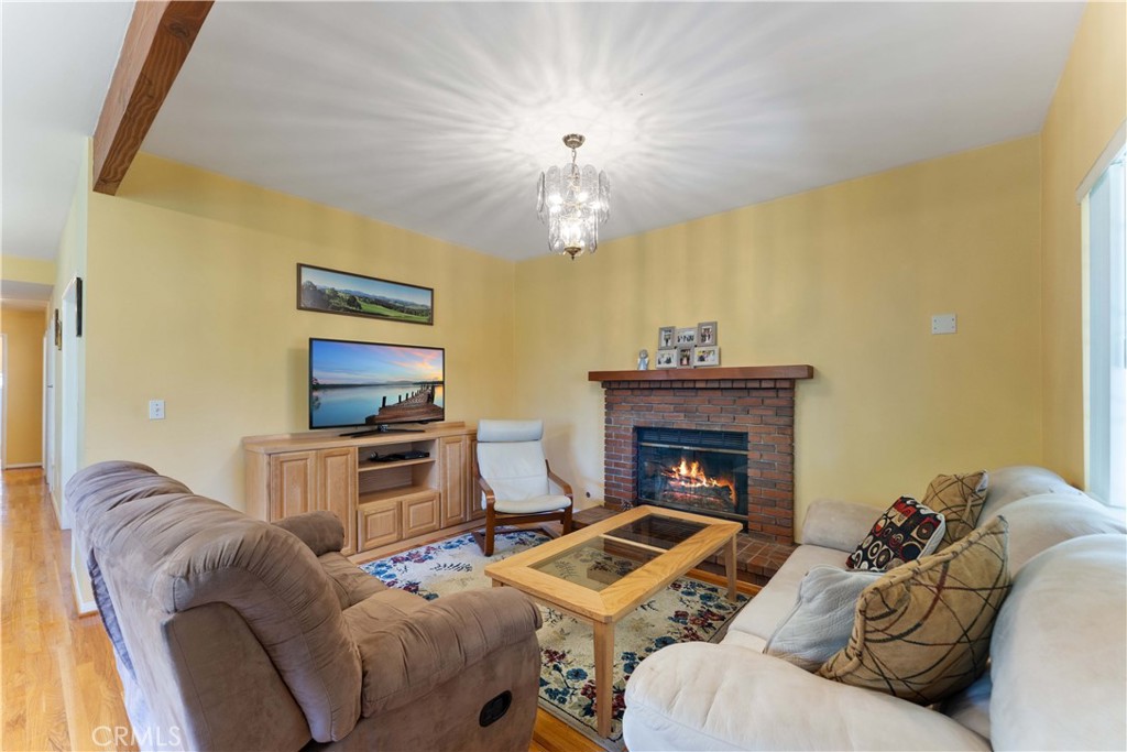 Properties 4 2364 6th Street