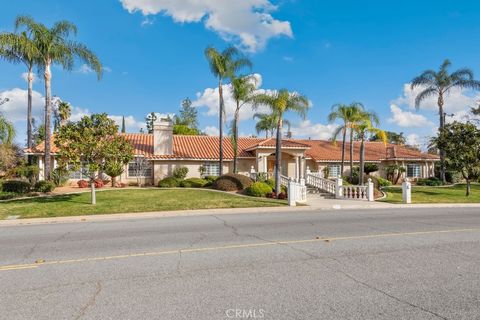 1641 Ford Redlands CA 92373