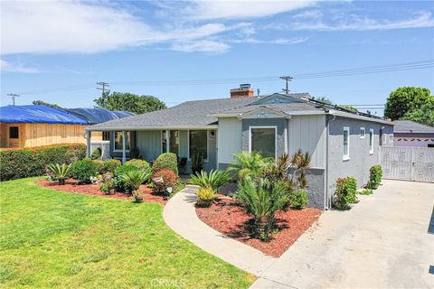 Photo of 9700 S 5th Avenue, Inglewood, CA 90305 (MLS # IG26085877)