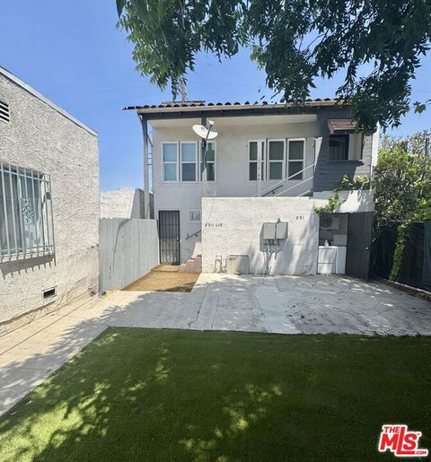 Photo of 2911 W Florence Avenue #APT, Los Angeles, CA 90043 (MLS # 25577029)