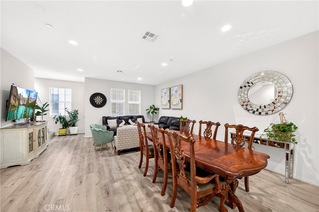 6926 Cottonwood Lane