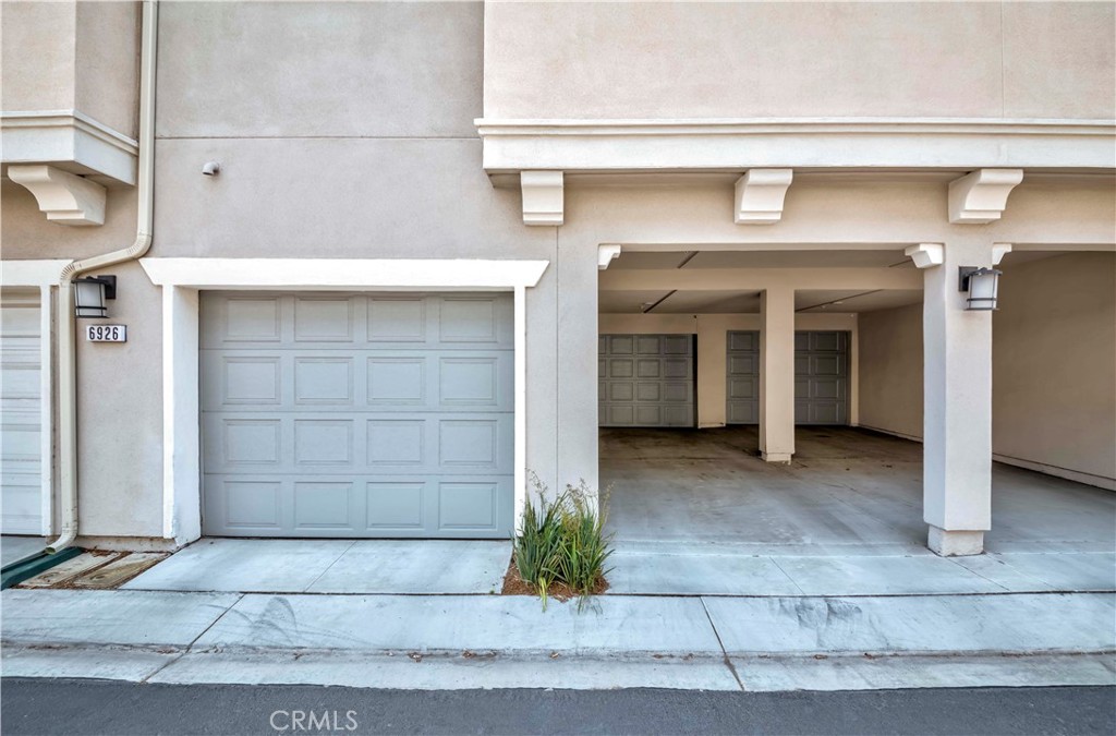 6926 Cottonwood Lane