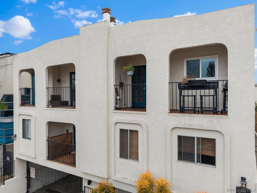 3111 Ingelow St. C