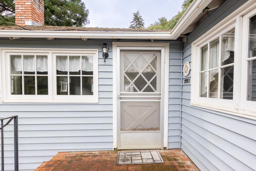 2945 San Juan Boulevard