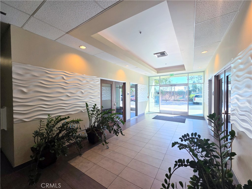 19112 Gridley Rd 238