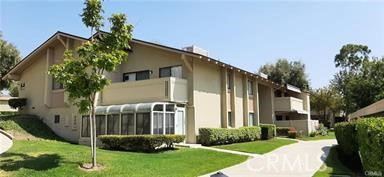 Landmark Active senior Condo 55+ Gated 24hrs guard; ground level, Spacious living room with Solarium,bright,close to garage( BldXG17-4)walk to club house,activity center,Olymic size pool,tennis court,Billiary room,Multipurpose room, Close to La Mirada Golf course.