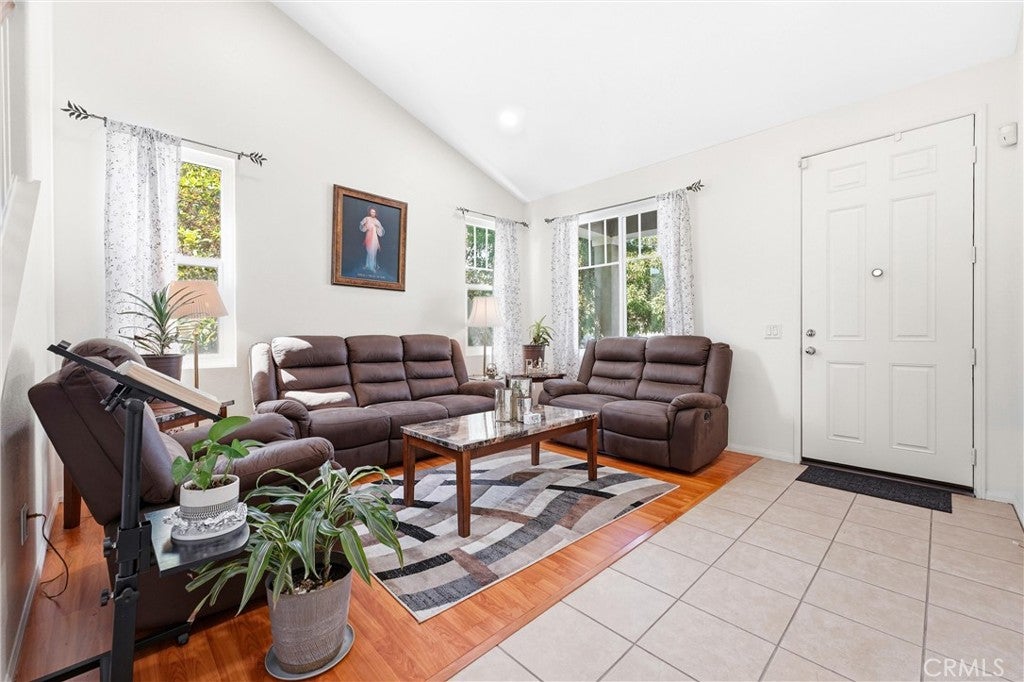 2822 Parksquare